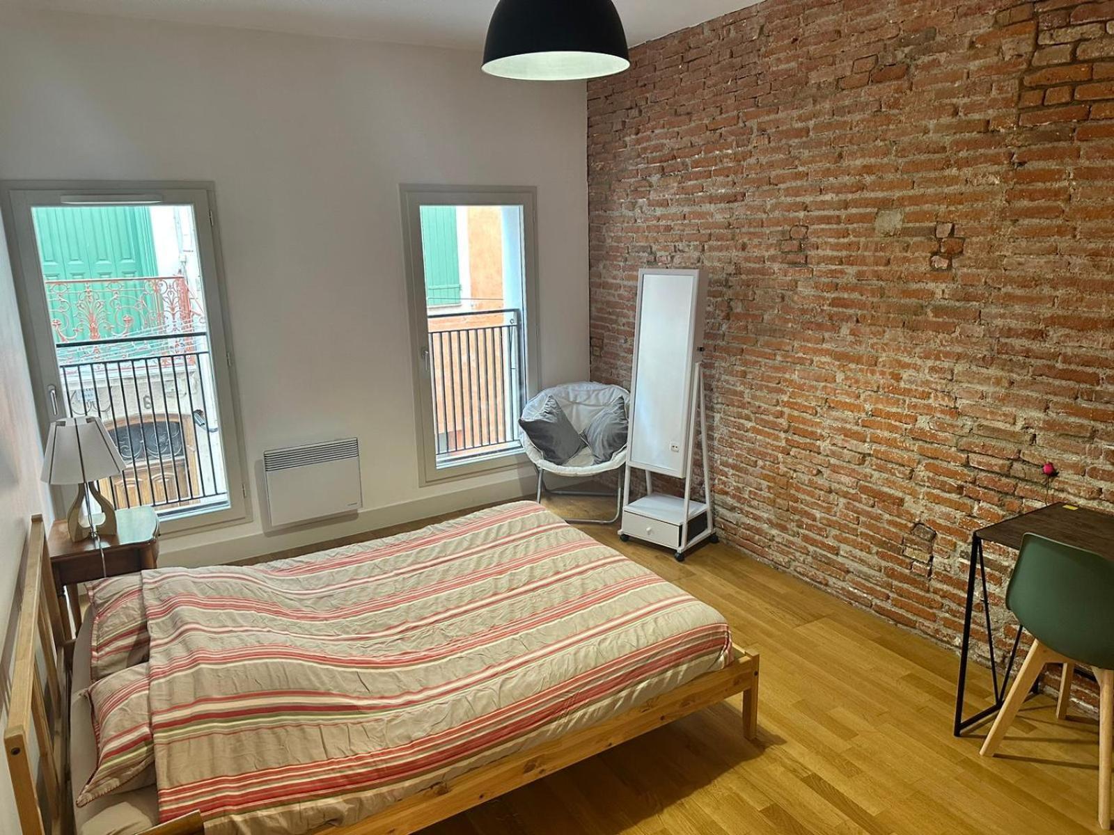 Spacieux Appartement 2 Chambres Plein Coeur De פרפיניין מראה חיצוני תמונה